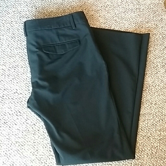 GAP Pants - Gap black modern boot dress pants size 6